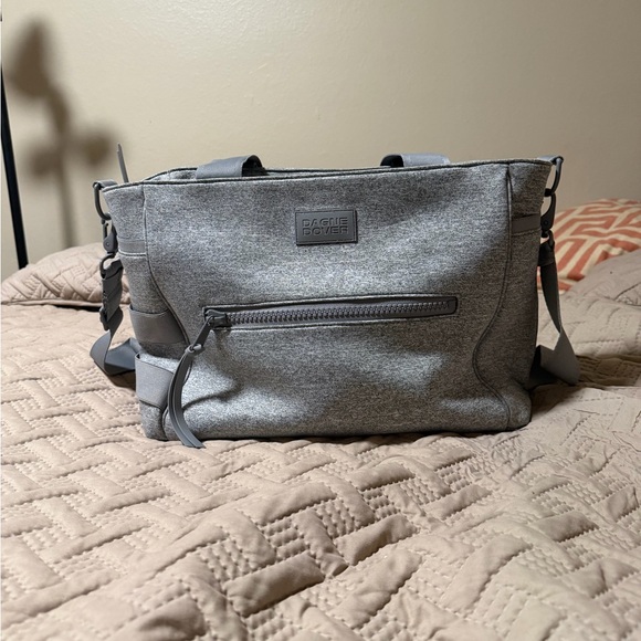 Dagne Dover Wade Baby Diaper Bag in Grey incl all accessories (unused)